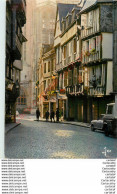 29.  QUIMPER .  La Rue Kéréon . - Quimper