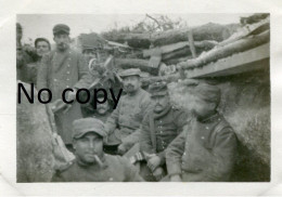 PHOTO FRANCAISE - MITRAILLEURS DANS UNE TRANCHEE DU TROU BRICOT PRES DE SOUAIN - PERTHES MARNE - GUERRE 1914 1918 - Guerra, Militares