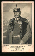 AK Paul Von Hindenburg, Der Generalfeldmarschall Stehend Mit Pickelhaube Und Orden  - Historical Famous People