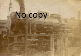 PHOTO FRANCAISE - UNE LOCOMOTIVE EN GARE DE CREIL OISE - GUERRE 1914 1918 - Guerra, Militares