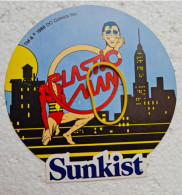 Objet Dérivés BD Autocollant © 1988 DC COMICS Plastic Man, Sunkist, RARE - Autocolantes