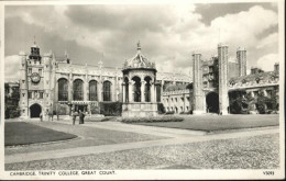 71036794 Cambridge Cambridgeshire Trinity College Great Court Cambridge - Sonstige & Ohne Zuordnung
