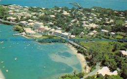 R153585 An Aerial View Of Mangrove Bay. Somerset. Mike Roberts - Monde