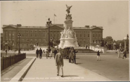 70985681 London Buckingham Palace  - Other & Unclassified