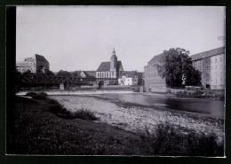 Fotografie Brück & Sohn Meissen, Ansicht Rochlitz I. Sa., Blick Auf Das Muldenwehr Und Zur St. Petri Kirche  - Lieux