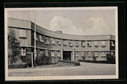 AK Bitterfeld, Allgemeines Krankenhaus Von Der Strasse Gesehen  - Bitterfeld