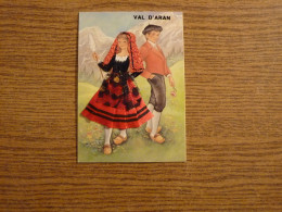 Carte Brodée "Val D'Aran"  - Jeune Couple -  Jeune Femme Costume Brodé/Tissu - 10,5x15cm Env. - Bordados