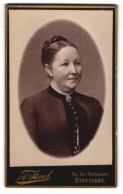 Fotografie Th. Jacob, Stuttgart, Breitestrasse 2, Portrait ältere Dame Mit Hochsteckfrisur  - Anonymous Persons