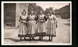 AK Frauen In Hessischer Tracht  - Costumes
