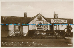 R155179 The Famous Blacksmiths Shop. Gretna Green. No 30098. RP - World