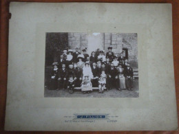 Photographie Sur Carton - Mariage - Groupe - Photographie J. Fillion à Lisieux (14) - Années 1900 - Costumes - Personnes Anonymes