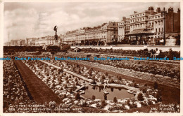 R155490 The Gardens. Sea Front Brighton Looking West. Wardell. RP. 1936 - World