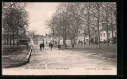 CPA Vendoeuvres, Place St-Louis  - Sonstige & Ohne Zuordnung