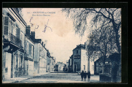 CPA Argenton-sur-Creuse, Rue Auclert-Descotes, Vue De La Rue  - Other & Unclassified