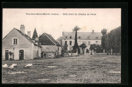 CPA Tournon-Saint-Martin, Coté Droit Du Champ De Foire  - Sonstige & Ohne Zuordnung