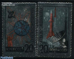 Russia, Soviet Union 1965 Comonatic Day 2v On Aluminium Foil, Mint NH, Transport - Various - Space Exploration - Other.. - Neufs