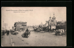 AK Nijni-Novgorod, Belebter Platz Mit Kirche  - Russie