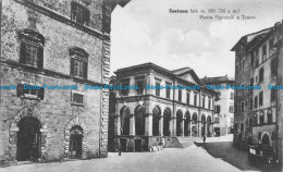 R155629 Cortona. Piazza Signorelli E Teatro. A. Polvani - World