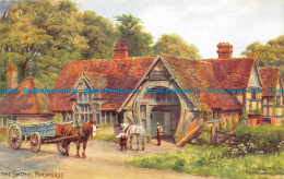 R155741 The Smithy Penshurst. Salmon. 1982 - World