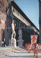 72379358 Firenze Florenz I Valletti Del Comune Con Gonfalone Della Citta Entrano - Autres & Non Classés