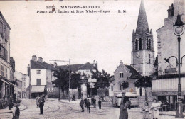 94 - MAISONS ALFORT - Place De L'église Et Rue Victor Hugo - Vespasienne - Maisons Alfort