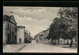 CPA Rieux, Avenue De La Gare, Gendarmerie Et Promenade  - Andere & Zonder Classificatie