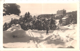 FR66 FONT ROMEU - Carte Photo Goudin - Entrée Du Village Sous La Neige - Le Grand Hôtel - Skieur - Animée - Belle - Autres & Non Classés