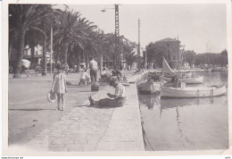 VAR SANARY QUAI AVEC PECHEUR 1928 - Places