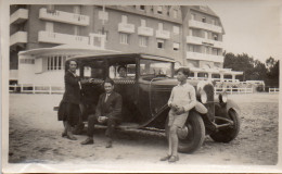 Photographie Vintage Photo Snapshot Carnac Plage Hotel  Britannia Automobile Car - Automobili