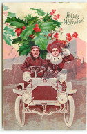 N°22973 - Carte Gaufrée - Fröhliche Weihnachten - Couple Dans Une Voiture, Sous Un Bouquet De Houx - Otros & Sin Clasificación