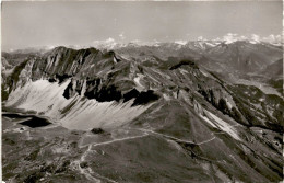 Am Höhenweg Brienzer Rothorn - Brünig, Blick Ins Oberhasli, Eisee (13717) - Brienz