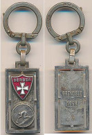Porte-clefs Métallique BERGER  X° Jeux Olympiques D'Hiver De Grenoble 1968 Olympic Games 68 Croix De Savoie  Augis Lyon - Other & Unclassified