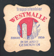 Bierviltje - Sous-bock - Bierdeckel    TRAPPISTENBIER  WESTMALLE    (B 1052) - Beer Mats