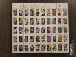 1991	USA	Flowers 25 - Unused Stamps