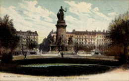 CPA Lyon Rhône, Place Carnol, Statue De La Republque - Other & Unclassified