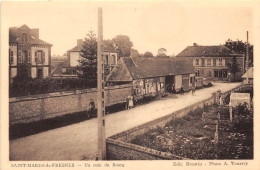 SAINT MARDS DE FRESNES - Un Coin Du Bourg - Sonstige & Ohne Zuordnung