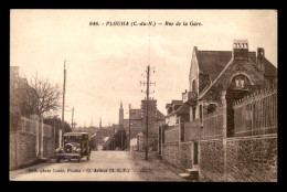 22 - PLOUHA - RUE DE LA GRE - AUTOMOBILE ANCIENNE - Plouha