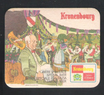 Bierviltje - Sous-bock - Bierdeckel  KRONENBOURG - BIERE D'ALSACE   (B 1139) - Sotto-boccale