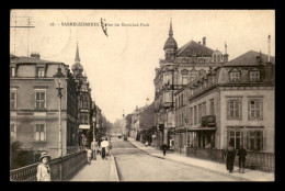 57 - SARREGUEMINES - RUE DU MARECHAL FOCH - Sarreguemines