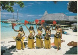 TAHITI FILLES DES MERS DU SUD JEUNES POLYNESIENNES BIENVENUE À MOOREA   PHOTO TEVA SYLVAIN - Polynésie Française