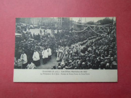 CPA CHARTRES  LES FETES MARIALES DE 1927  LA PROCESSION DU 6 JUIN STATUE DE NOTRE DAME DE SOUS TERRE  NON VOYAGEE - Chartres