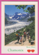 D74 - CHAMONIX - MONT BLANC - LA MER DE GLACE ET LES GRANDES JORASSES - Personnes Et Enfants - CPM Tramée Grand Format - Chamonix-Mont-Blanc