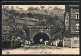 AK Huy, Le Tunnel  - Hoei