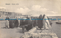 R157260 Bengasi. Donne Arabe - Monde