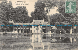 R157275 Versailles. Parc Du Petit Trianon. Maison De La Reine. Mme Moreau. 1908 - World