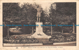 R157288 Dax. Statue Elevee A La Memoire De Maurice Boyau Aviateur. 1933 - World