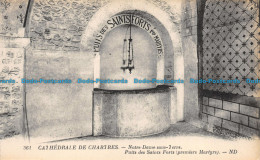 R157299 Cathedrale De Chartres. Notre Dame Sous Terre. Puits Des Saints Forts. N - World