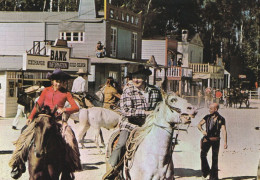 CARTE POSTALE PHOTO ORIGINALE : JEAN RICHARD A CHEVAL VALLEE DES PEAUX ROUGES  ATTRACTION FORAINE DE FLEURINE  OISE (60) - Artistas