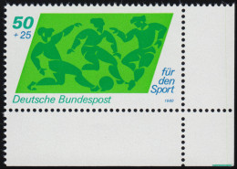 1046 Sporthilfe 50+25 Pf Fußball ** Ecke U.r. - Unused Stamps