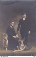 PHOTO COUPLE AVEC BERGER ALLEMAND - Identified Persons